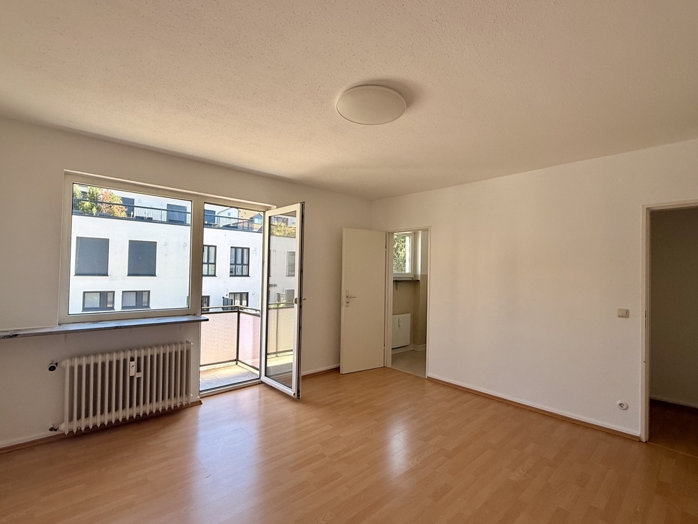 Helle 1-Zimmer-Wohnung mit Balkon und Aufzug in schöner Lage von Frankfurt-Bornheim - Photo 1