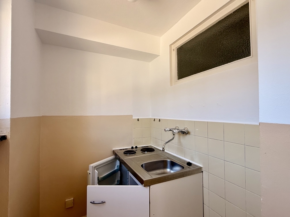 Helle 1-Zimmer-Wohnung mit Balkon und Aufzug in schöner Lage von Frankfurt-Bornheim - Photo 5