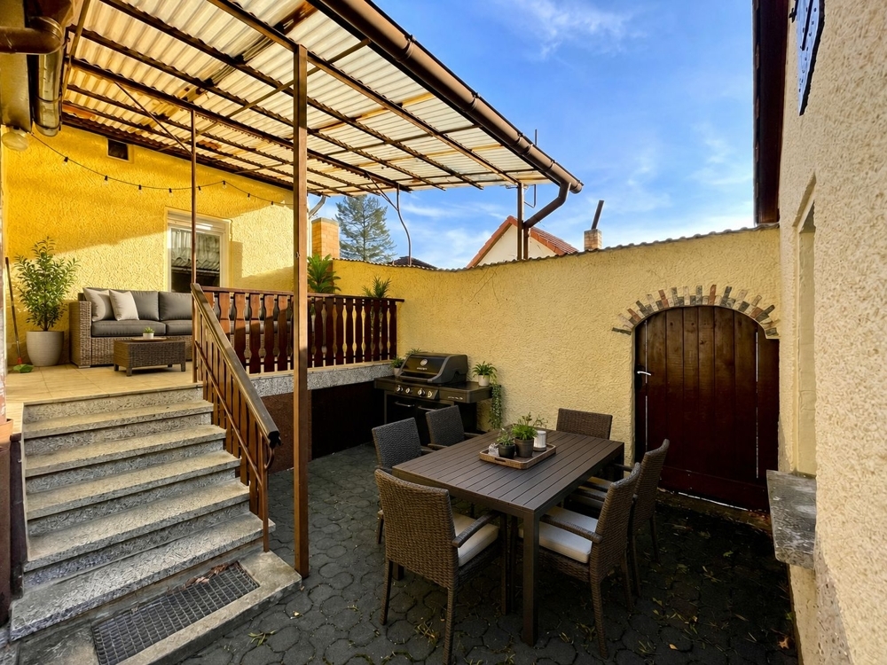 Außenbereich Terrasse möbliert