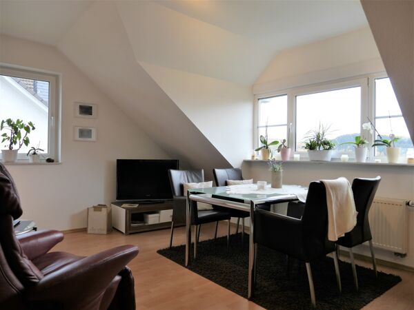 gemütliche Dachgeschosswohnung
