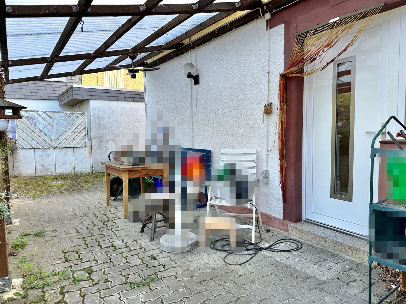 Ausgang auf die Terrasse