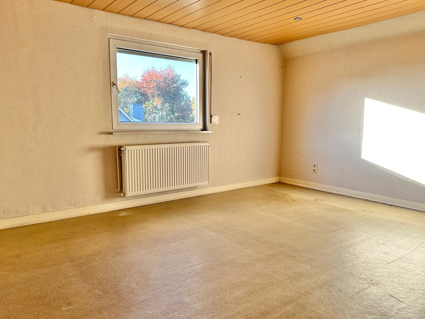 Schlafzimmer 4