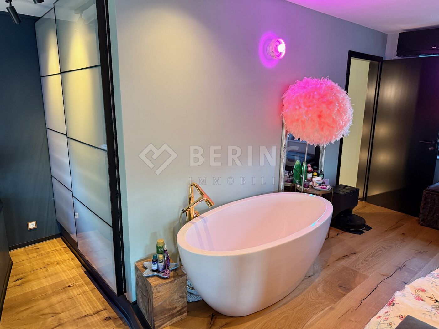 Frei stehende Wanne
