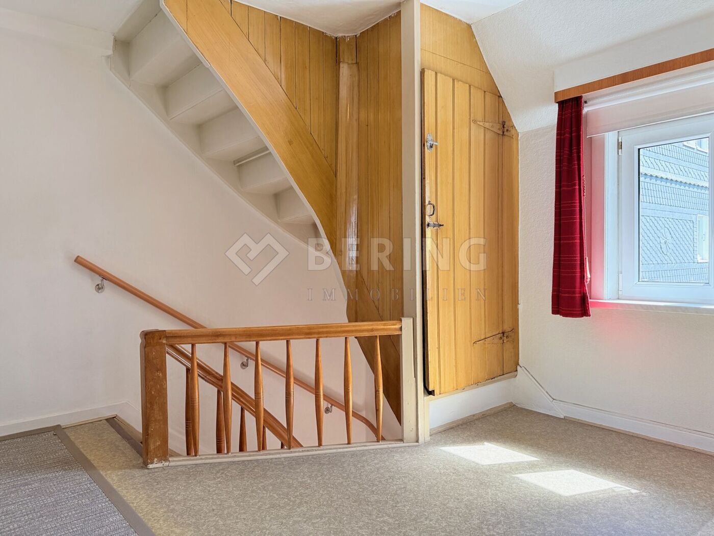 Treppe ins DG