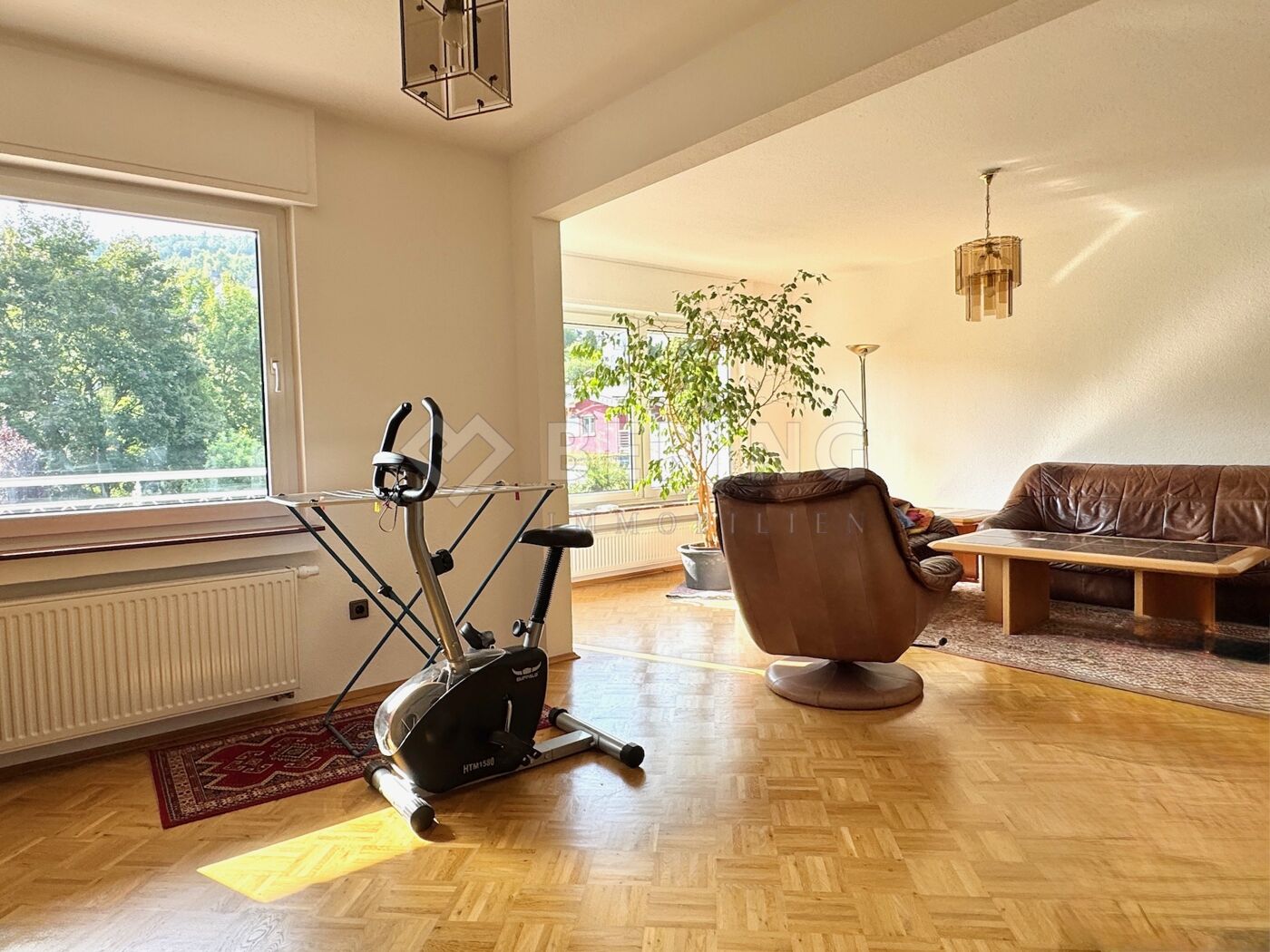 Großer Durchbruch ins Wohnzimmer