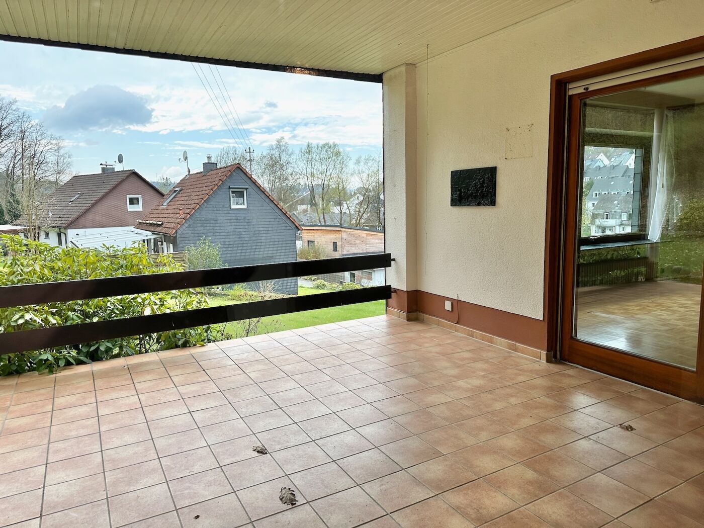 ... überdachte Terrasse