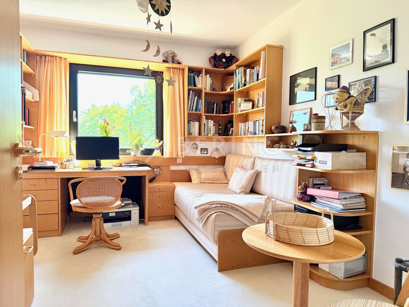 Schlafzimmer 1