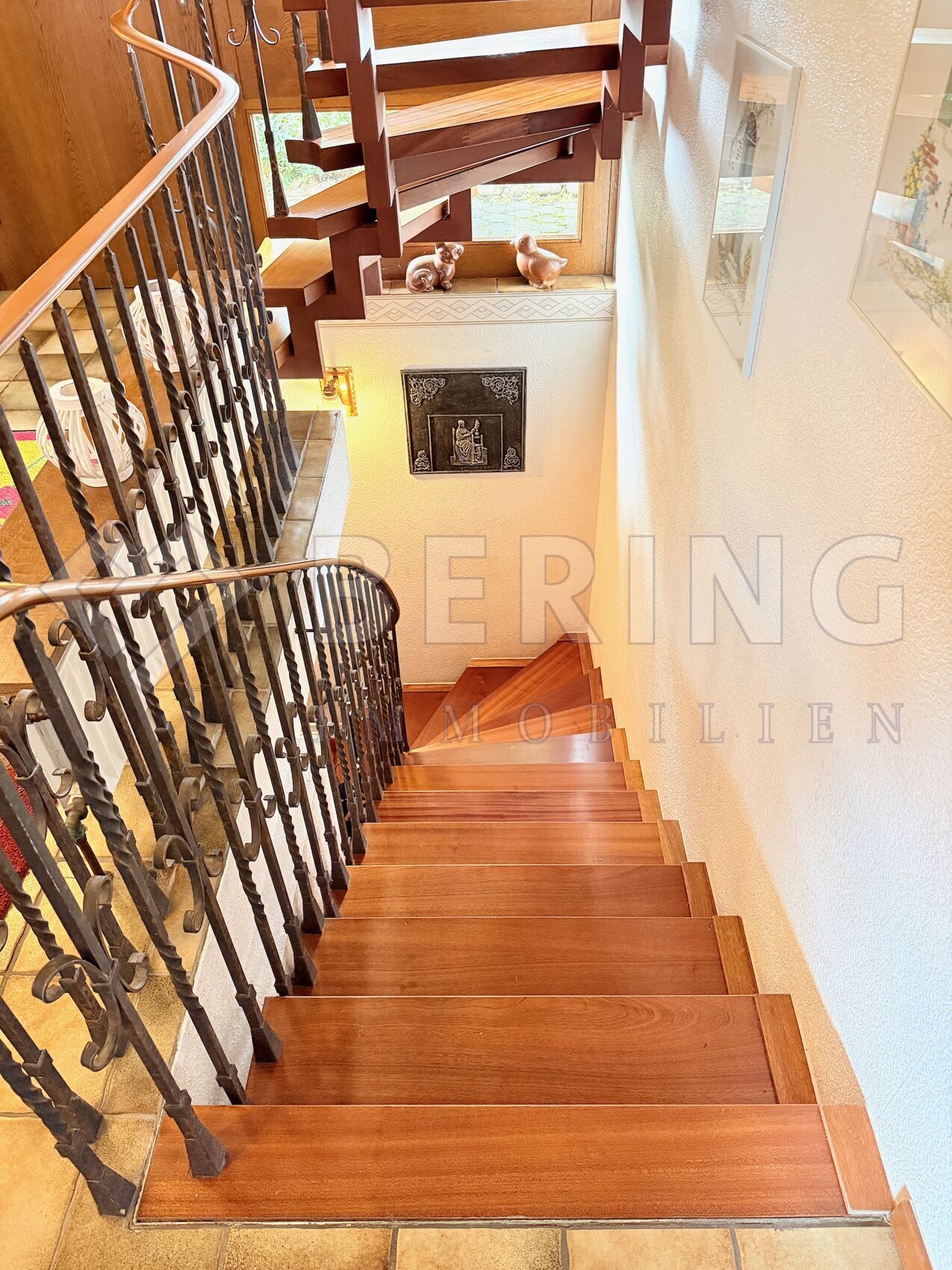 Treppe zum Kellergeschoss