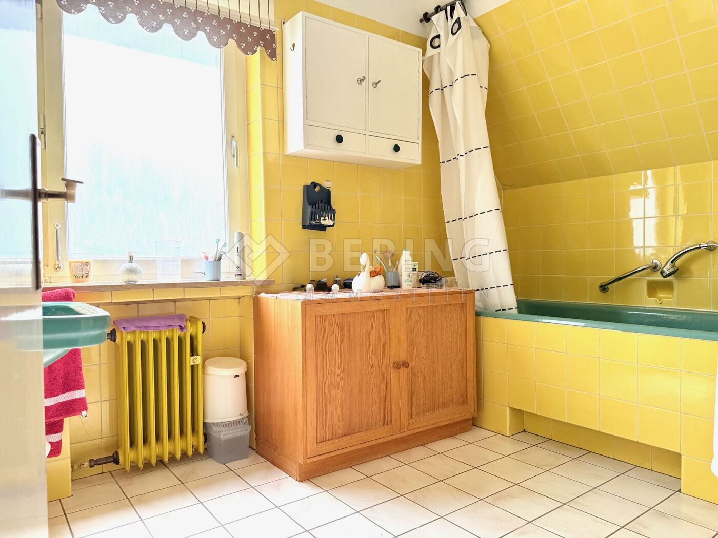 Badezimmer m. Wanne