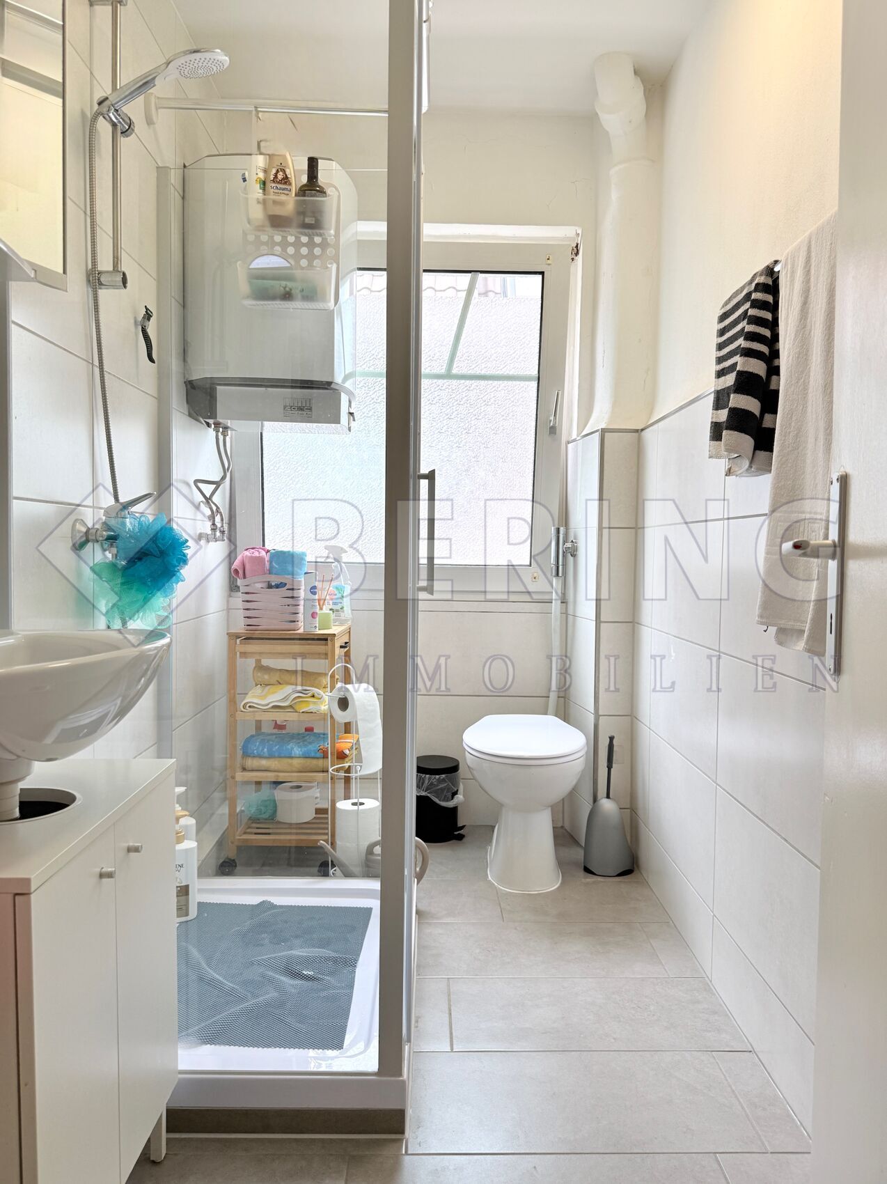 Tageslichtbad mit Dusche OG