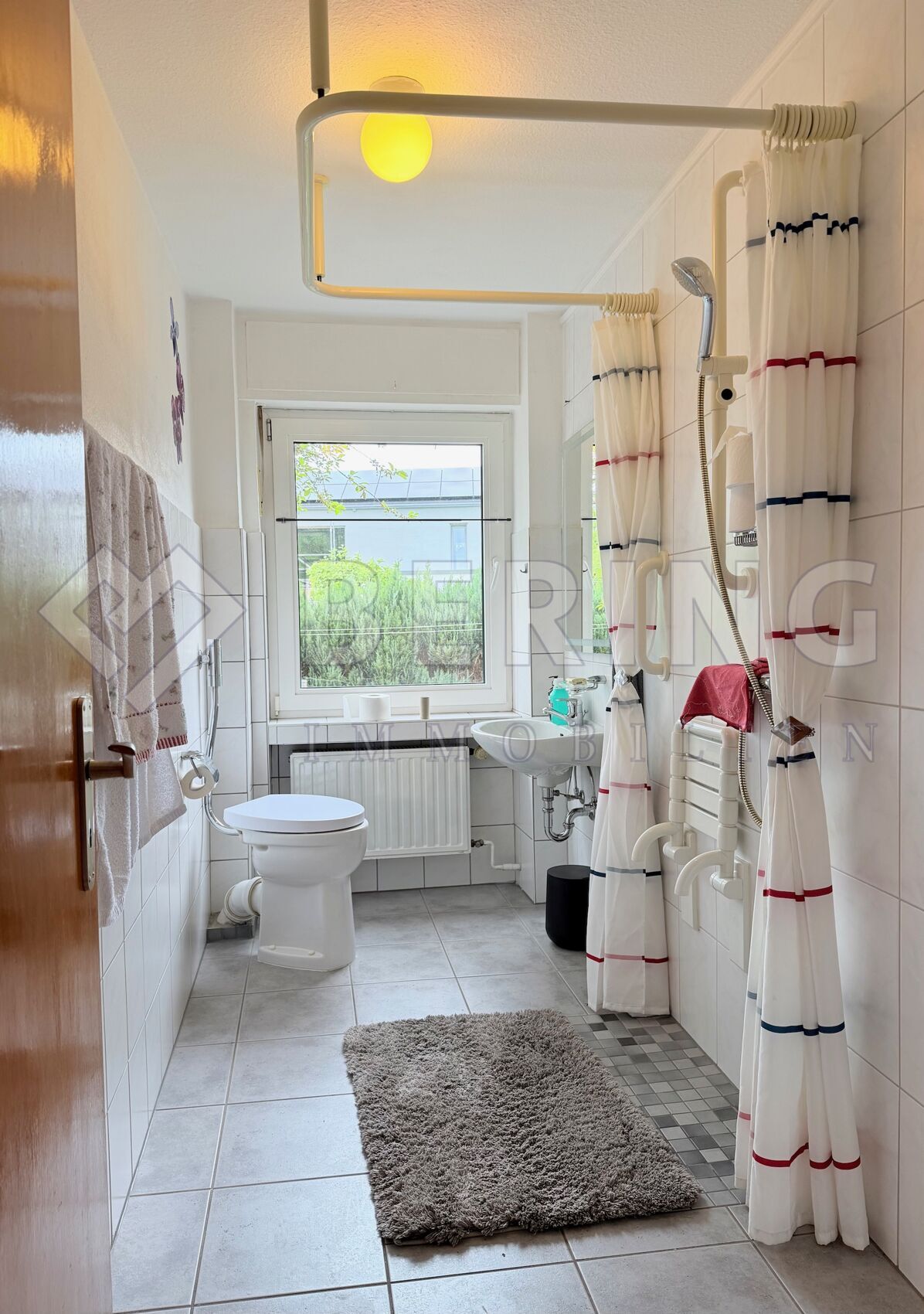 Badezimmer EG