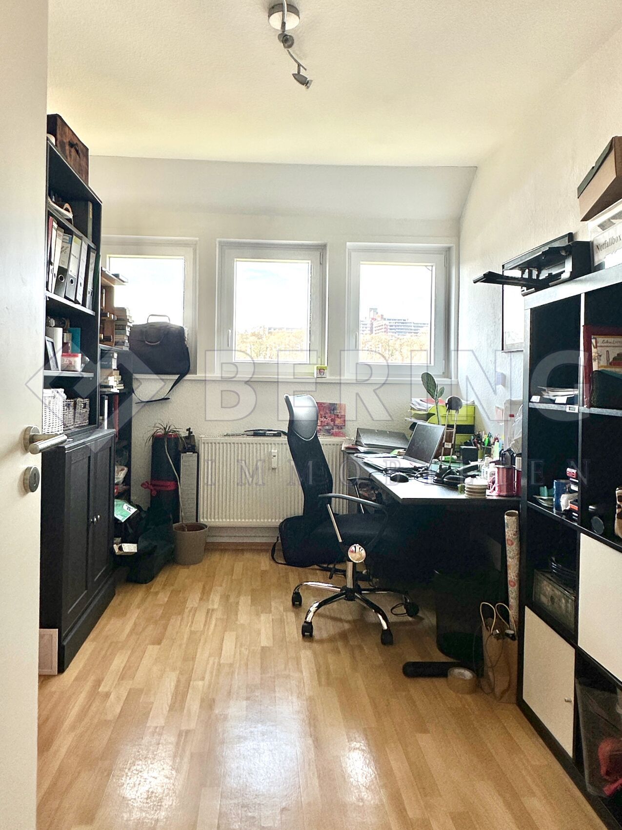 Arbeits-/ Kinderzimmer