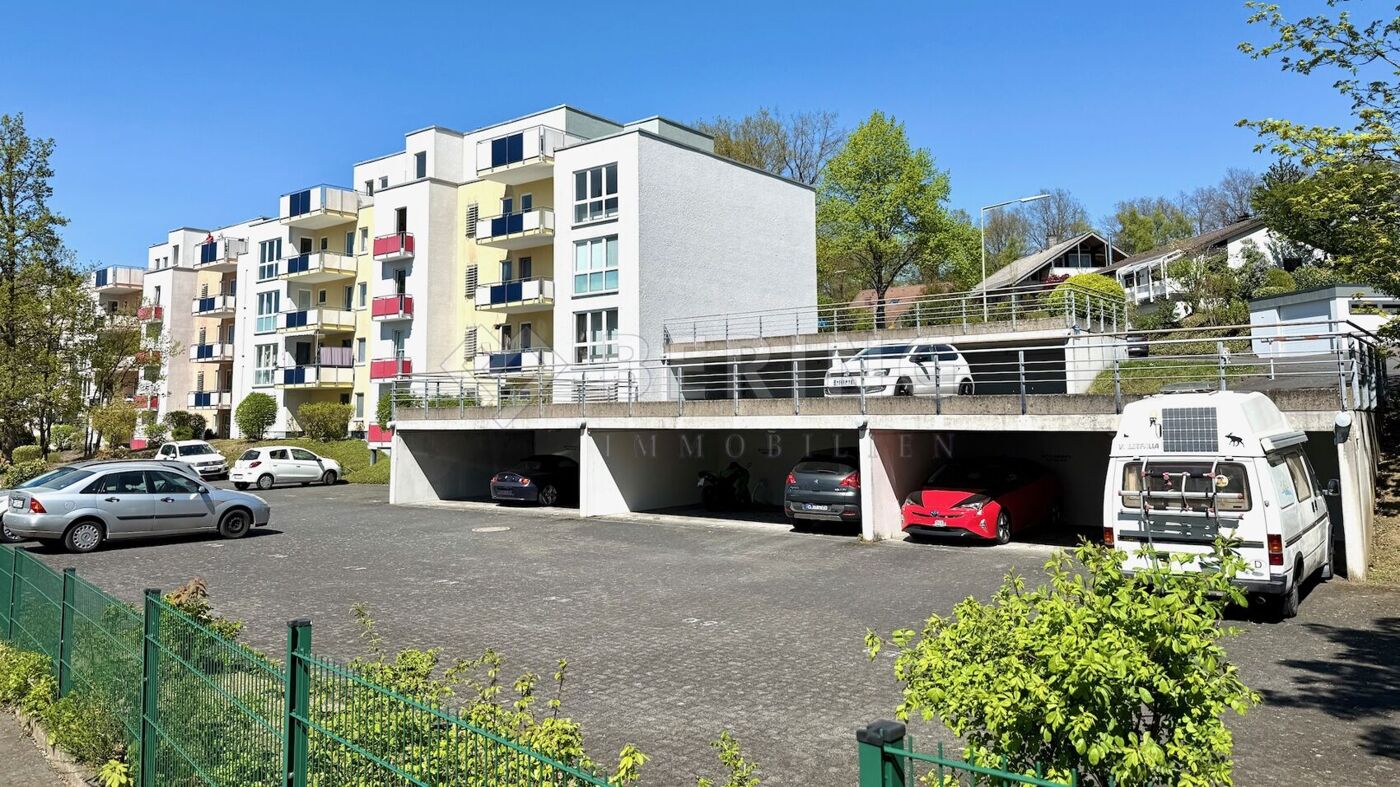 PKW-Stellplätze 