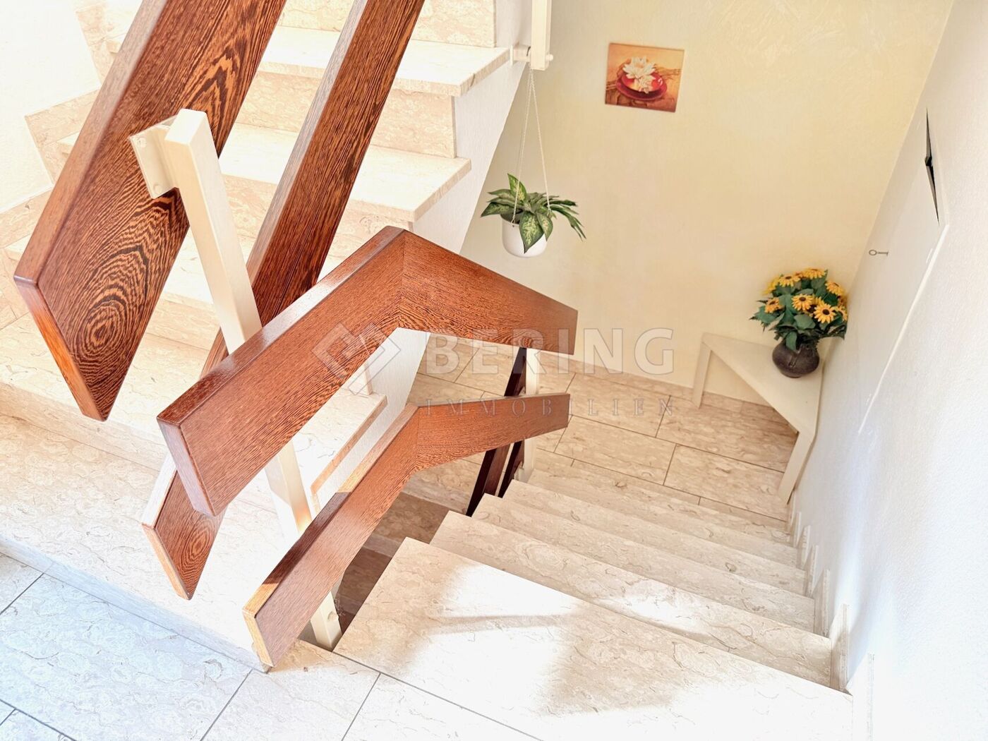 Treppe ins KG