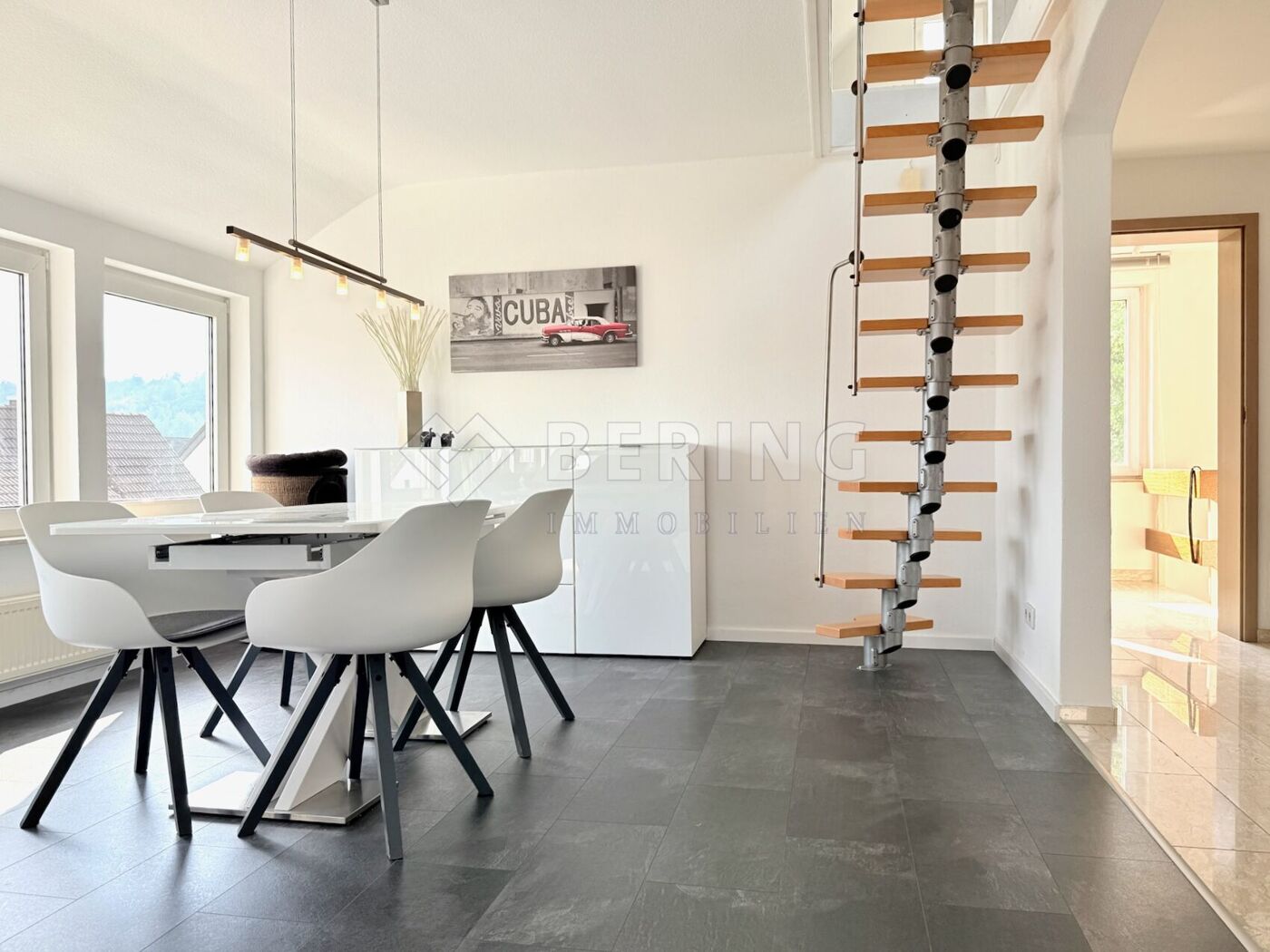 Platzspartreppe zum Spitzboden