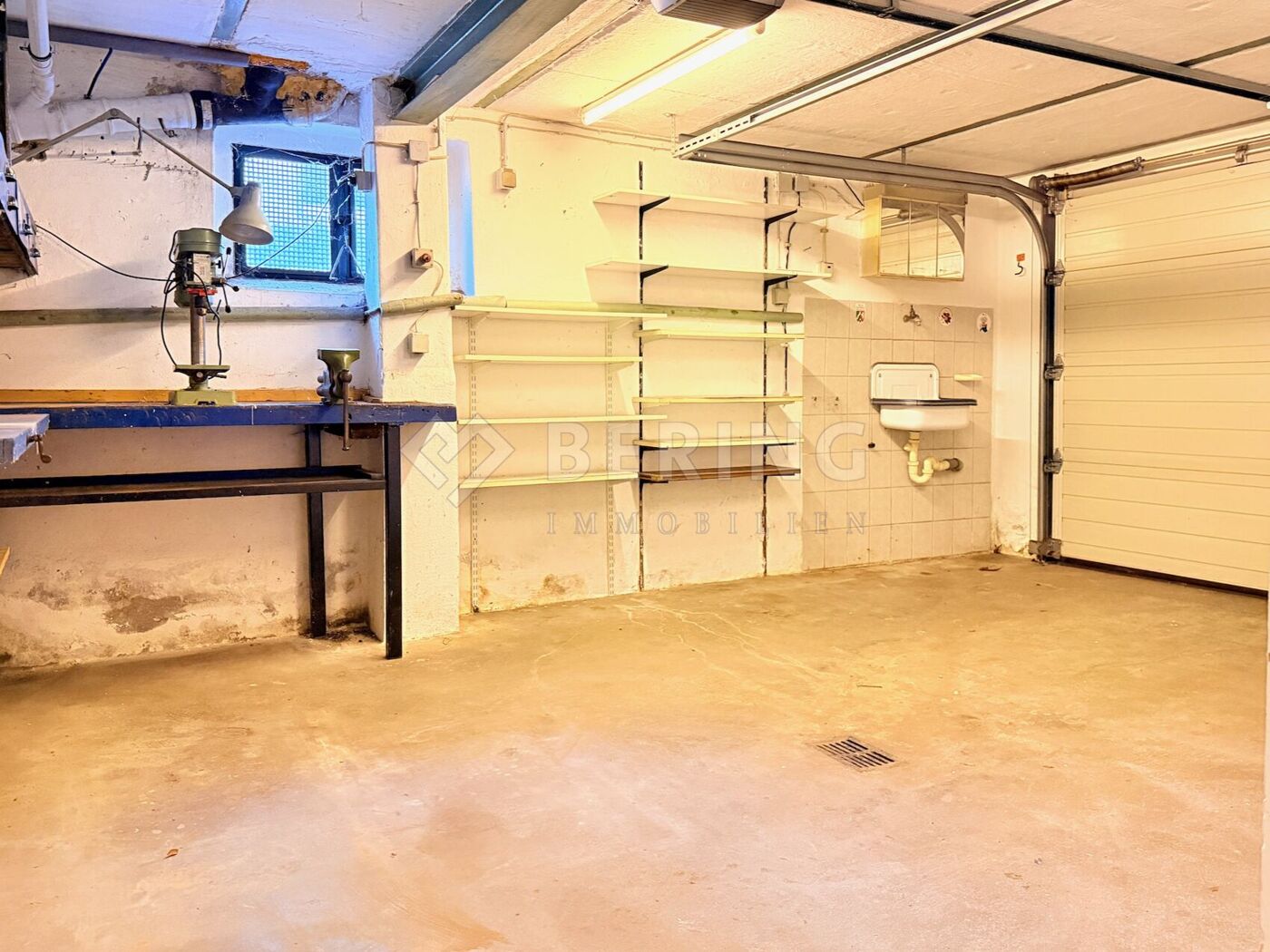 Garage im Haus 