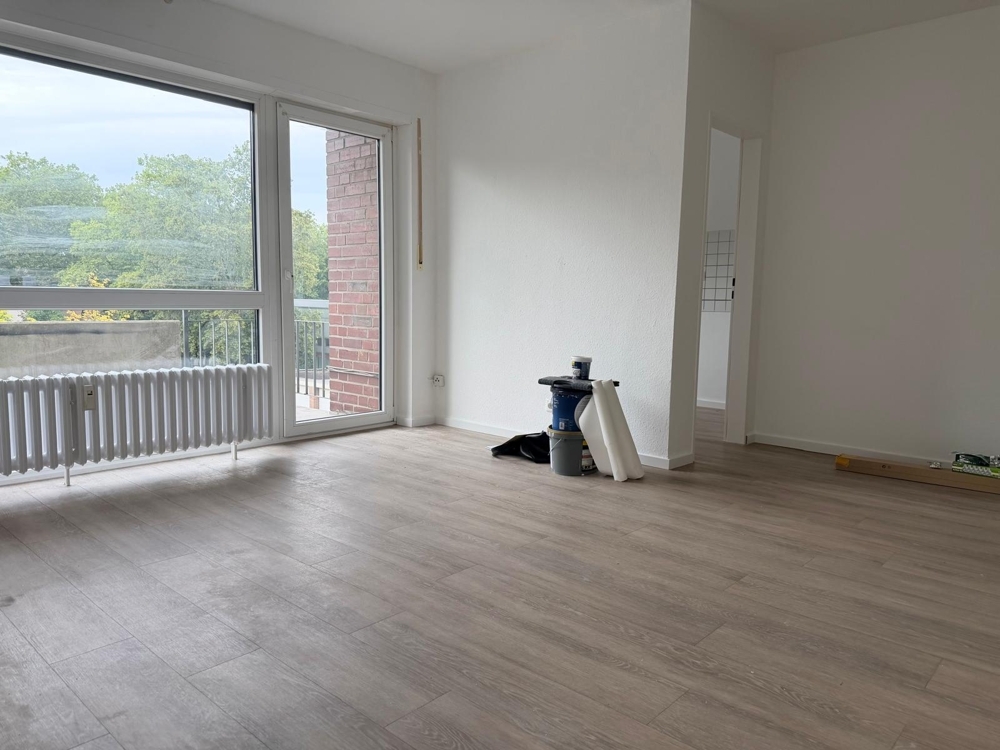 Helle, komplett Renovierte 3-Zimmer-Wohnung mit Balkon in zentraler Lage von Dülken - ab sofort frei... - Foto 1
