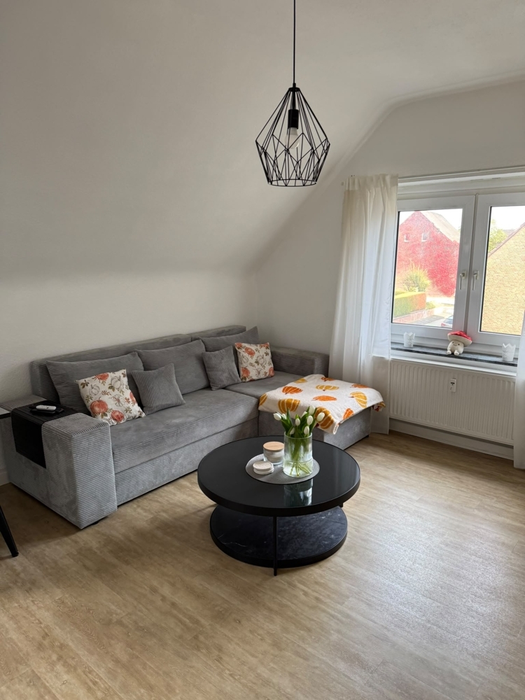 Gepflegte 3-Zimmer-Dachgeschoss-Wohnung in ruhiger Wohnlage von Schwalmtal... - Photo 3