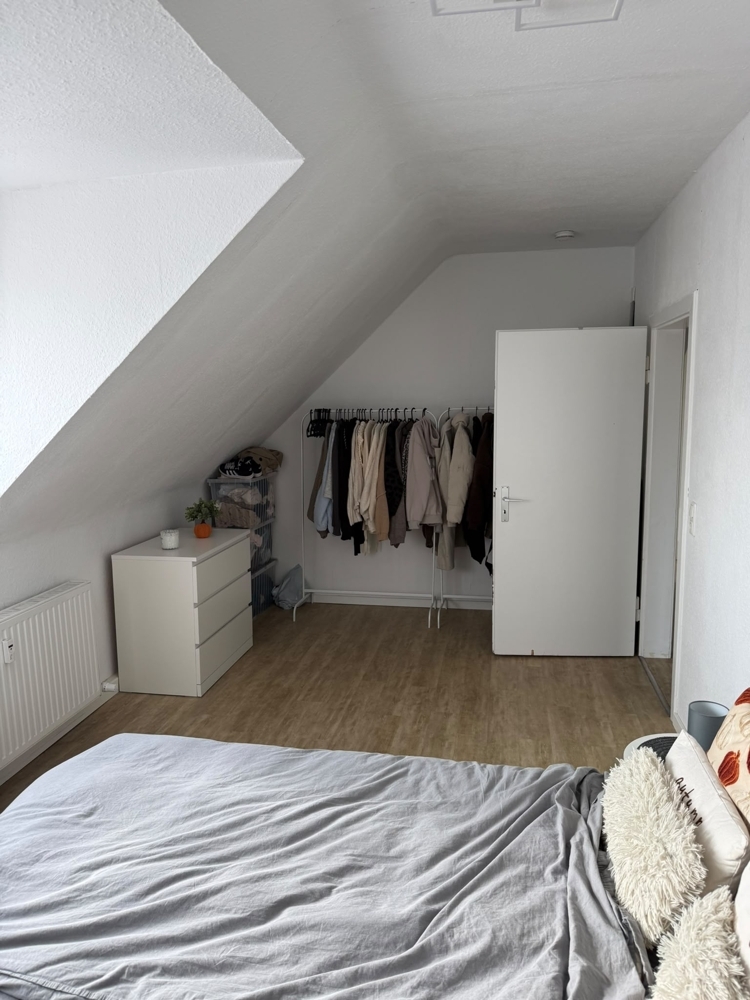 Gepflegte 3-Zimmer-Dachgeschoss-Wohnung in ruhiger Wohnlage von Schwalmtal... - Photo 5