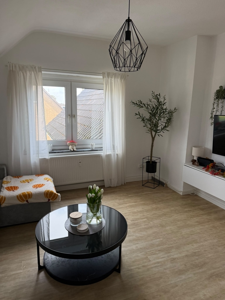 Gepflegte 3-Zimmer-Dachgeschoss-Wohnung in ruhiger Wohnlage von Schwalmtal... - Photo 4