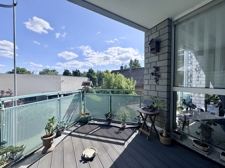 Überdachter Balkon...