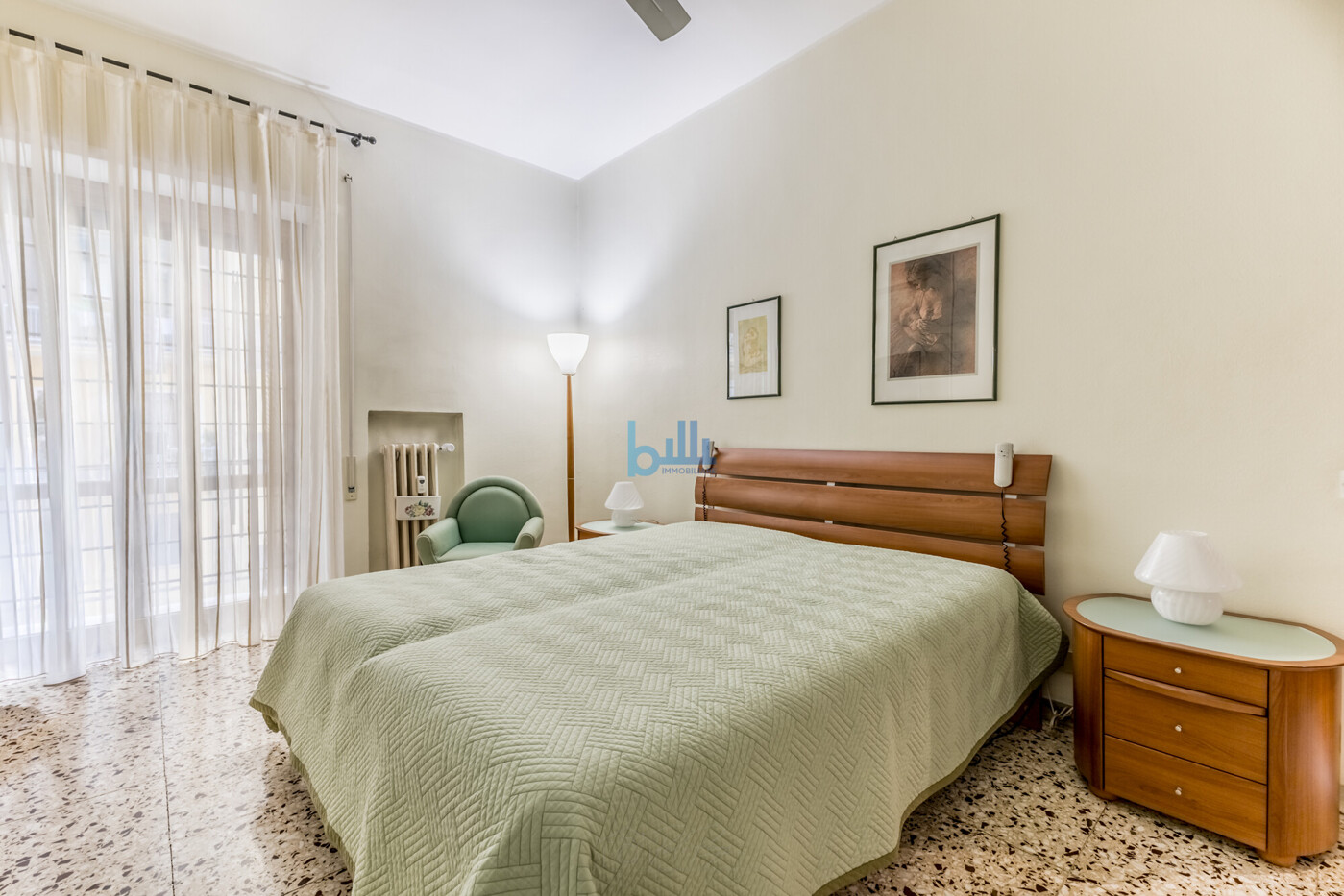 FIR25_019
