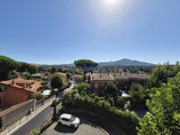 Grottaferrata - luminoso trilocale — foto 23