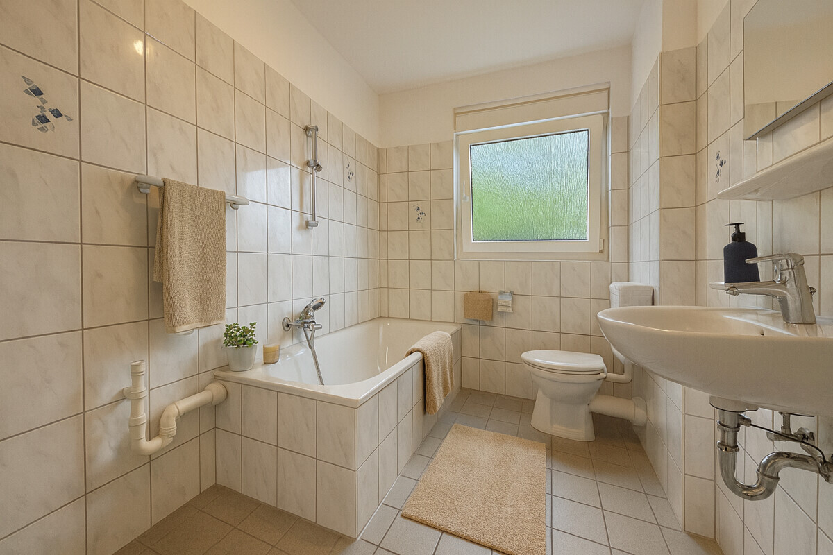 Badezimmer Möblierungsbeispiel