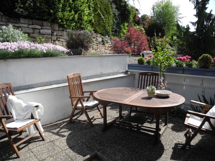 Das charmante Einfamilienhaus in bevorzugter, sonniger Hanglage mit vielen Möglichkeiten der Nutzung