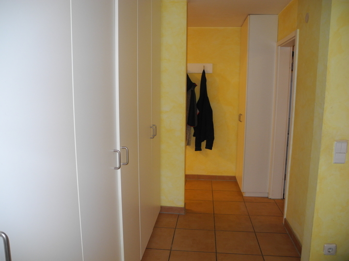 1 -  Zimmerappartment mit gelungenem Grundriss, schönem Bad, Loggia und TG-Stellplatz - GENIAL