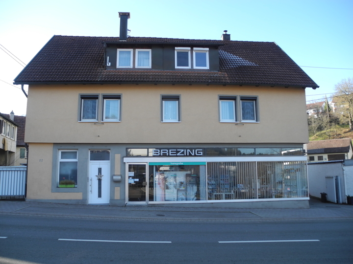 Dieses Wohn- und Geschäftshaus bietet viele Möglichkeiten in zentraler Lage von Haiterbach!