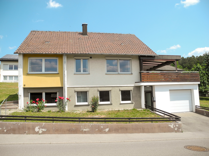 Das charmante Einfamilienhaus mit grosser Terrasse auf einem sonnigen Grundstück in ruhiger Wohnlage
