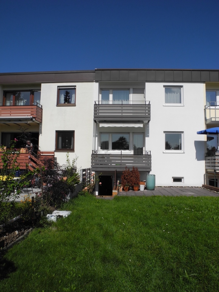 Dieses top gepflegte RMH mit wünderschönem Garten ist eine wahre Rarität. Hier sollten Sie zugreifen