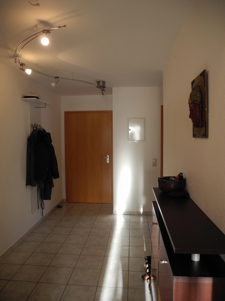 Wohnung mit grosser Terrasse: ein Ort zum Entspannen, zum Sonne tanken, eine Oase in Magstadt