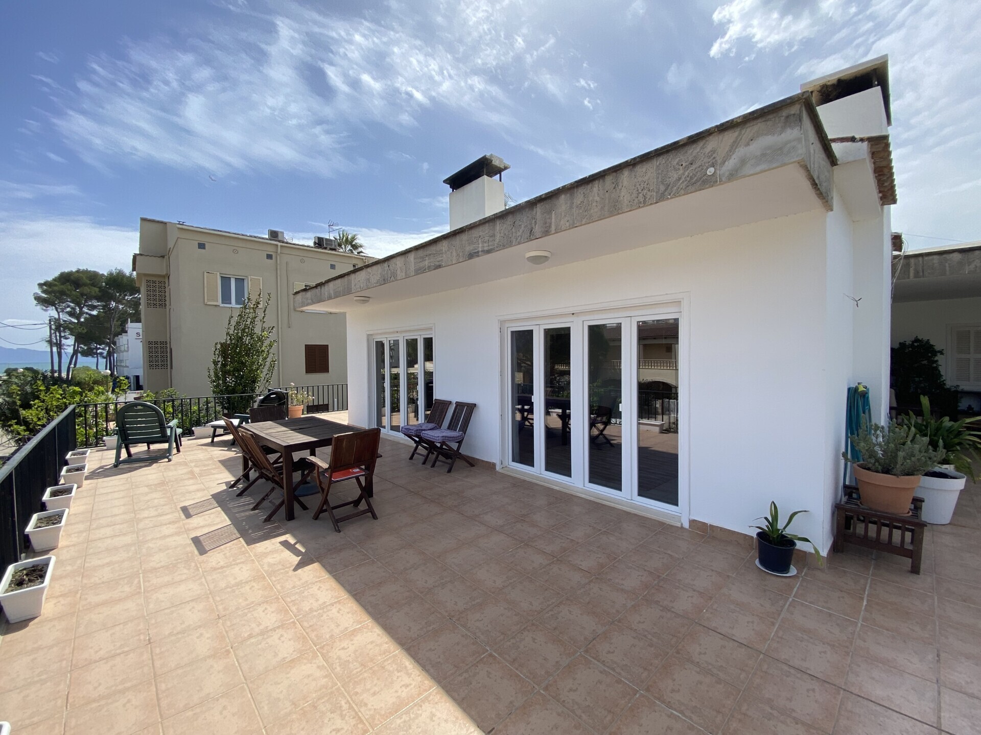Terraza frontal