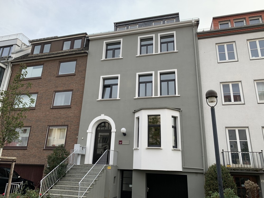 Wohnen im wunderschönen Geteviertel // stilvolle u. hochwertige Altbauwohnung mit Balkon und Blick - Foto 3
