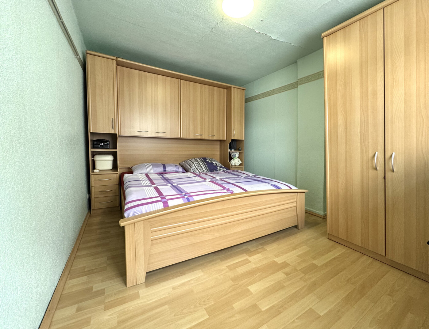 Schlafzimmer II
