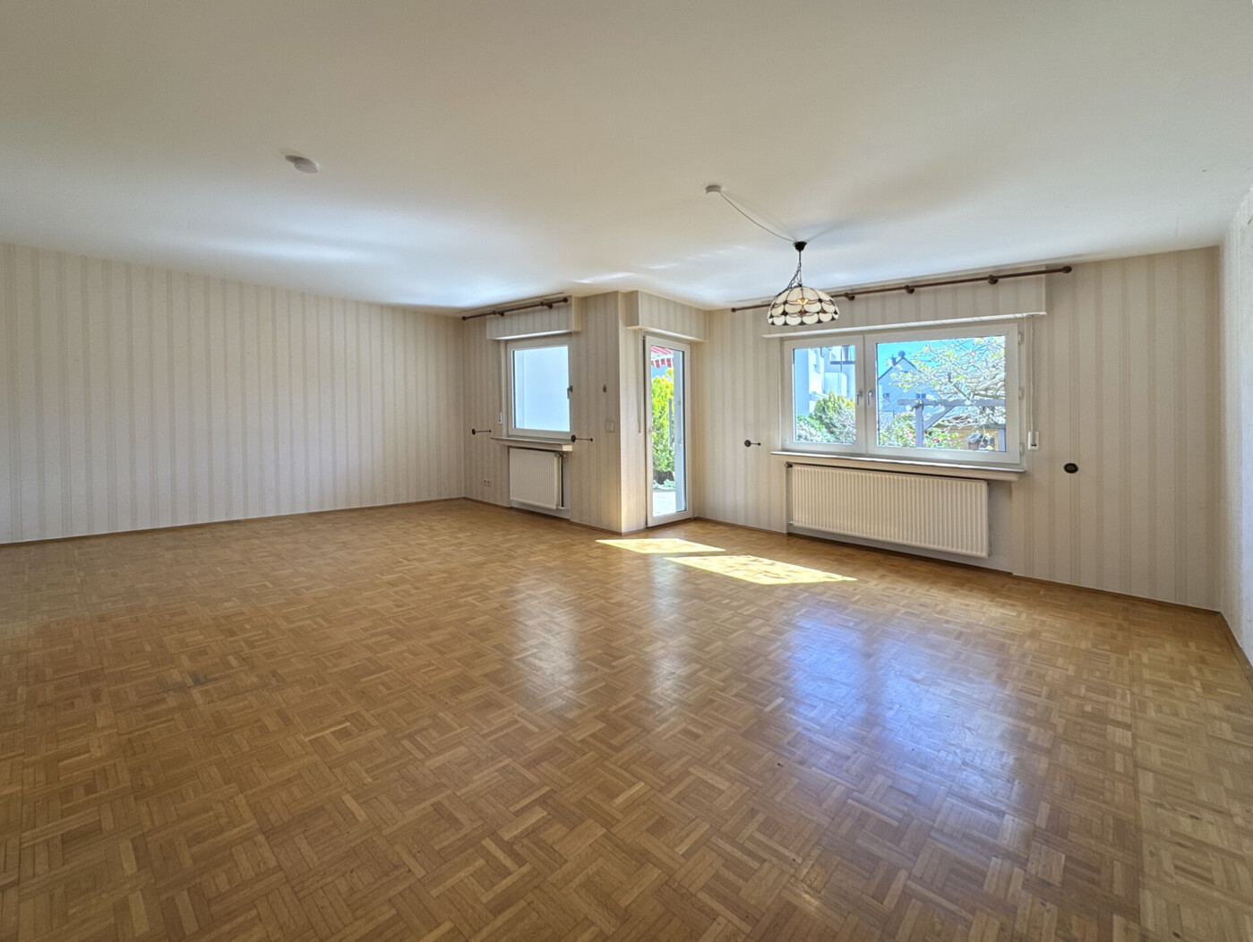 Wohn-Esszimmer