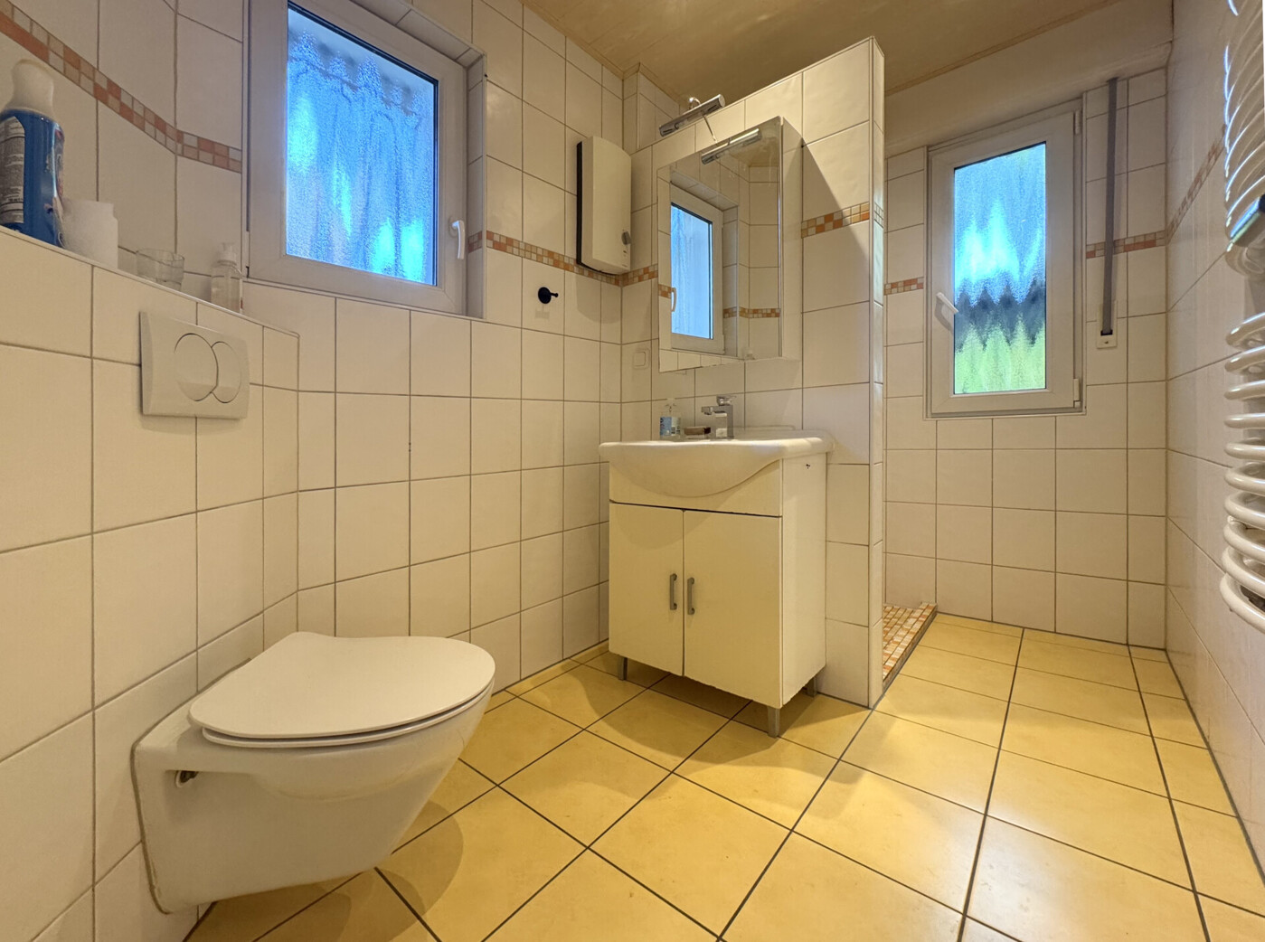 Badezimmer EG