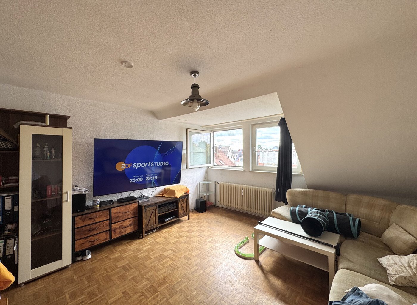 Wohnzimmer DG links