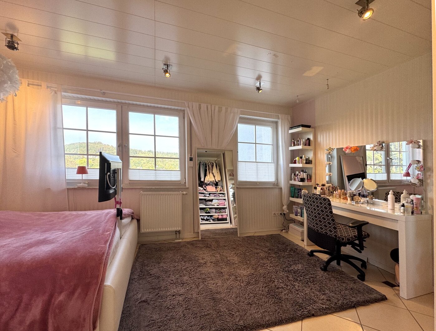Schlafzimmer I