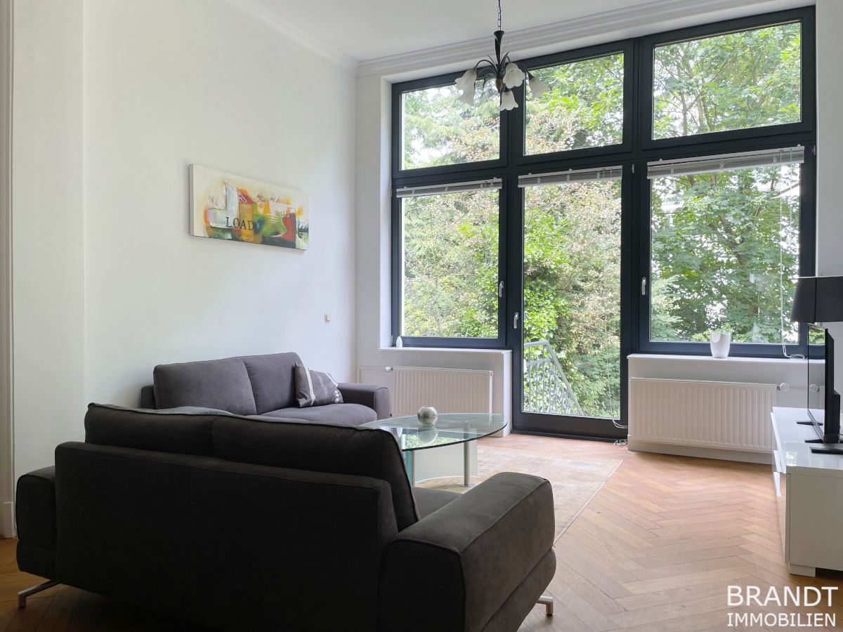 3-Zimmer-Wohnung / 120m² - mit 2 Schlafzimmern, 2 Bädern, Garten und Garage in Uhlenhorst! - Foto 3