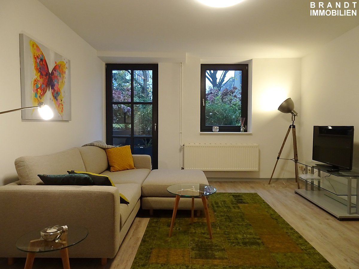 Helle, moderne Wohnung im beliebten HH-Uhlenhorst, 60 m² mit eigener Terrasse zum Garten... - Foto 3