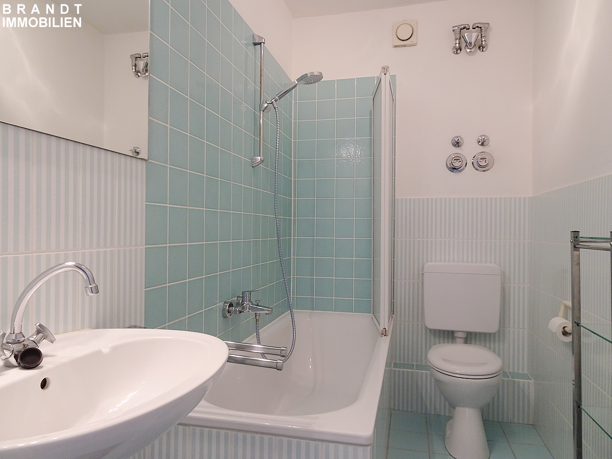 2-Zimmer-Wohnung im Herzen von Harvestehude, 54 m² mit großem Balkon... - Photo 5