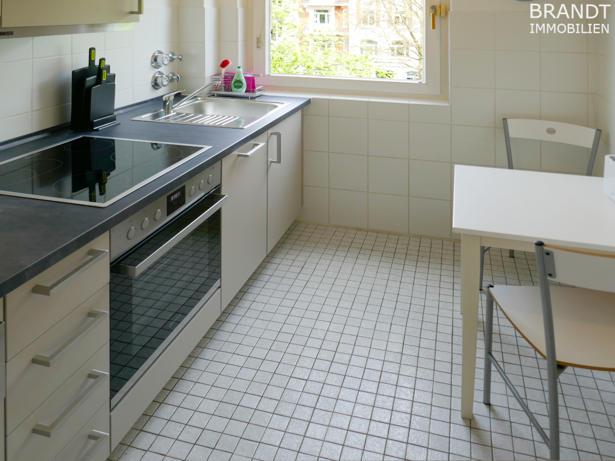 2-Zimmer-Wohnung im Herzen von Harvestehude, 54 m² mit großem Balkon... - Photo 2