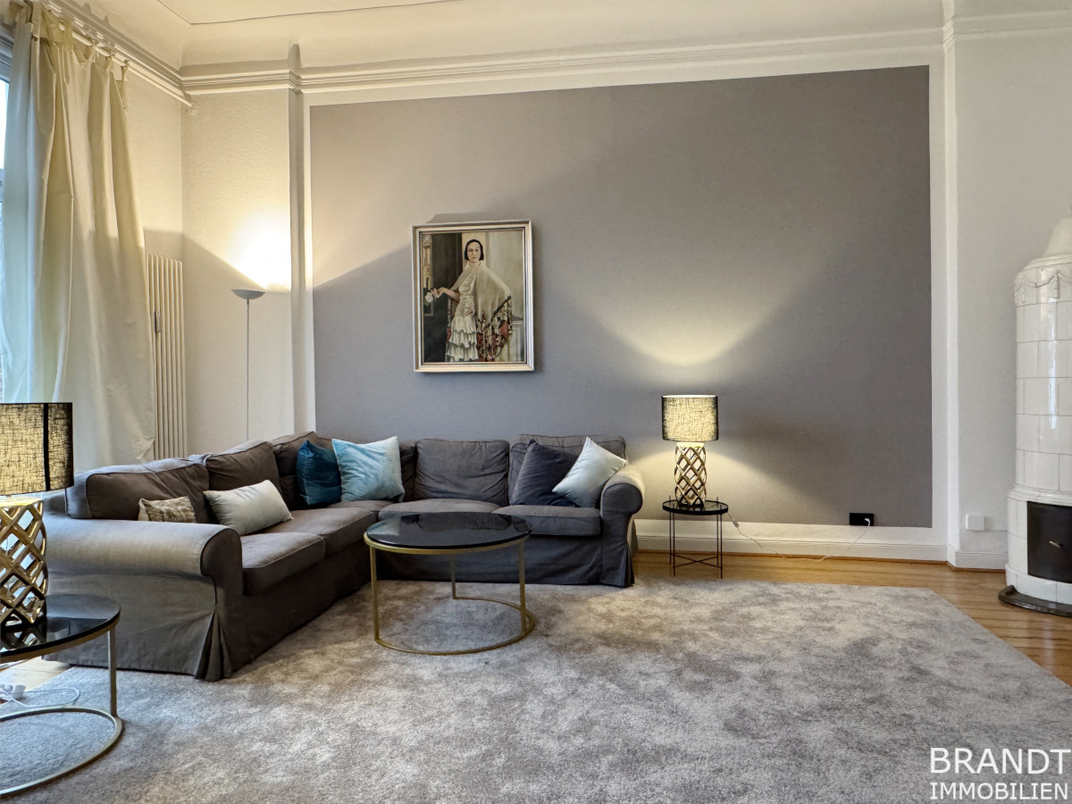 HARVESTEHUDE! 4-Zi.-Wohnung in Toplage mit 2 Schlafzimmern in einer repräsentativen Altbauvilla.... - Foto 2