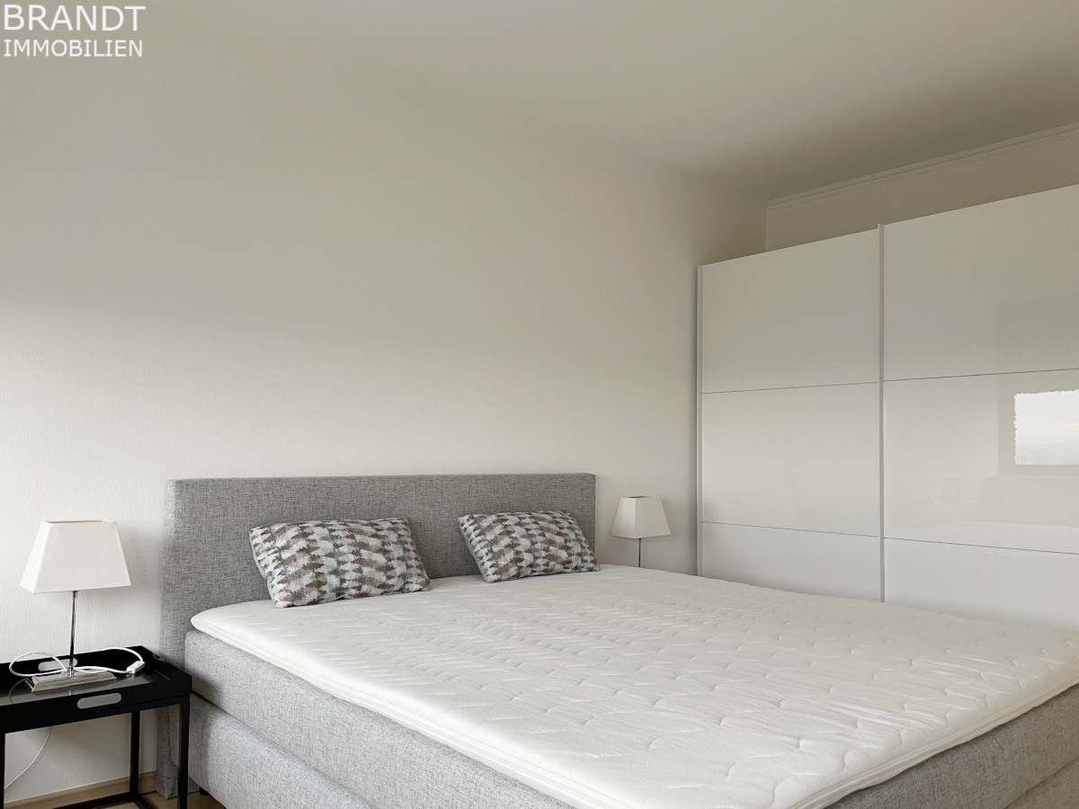 Moderne 2 Zi.-Wohnung mit tollem Weitblick über Hamburg! - Photo 5