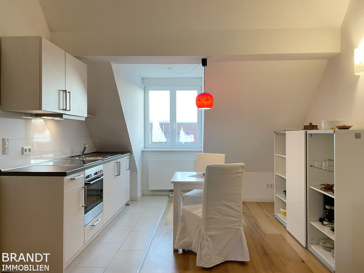 Modernes Dachgeschoss! 1-Zimmer-Wohnung/42 m² mit Spitzboden (Schlafbereich) in HH-Barmbek Nord... - Photo 4
