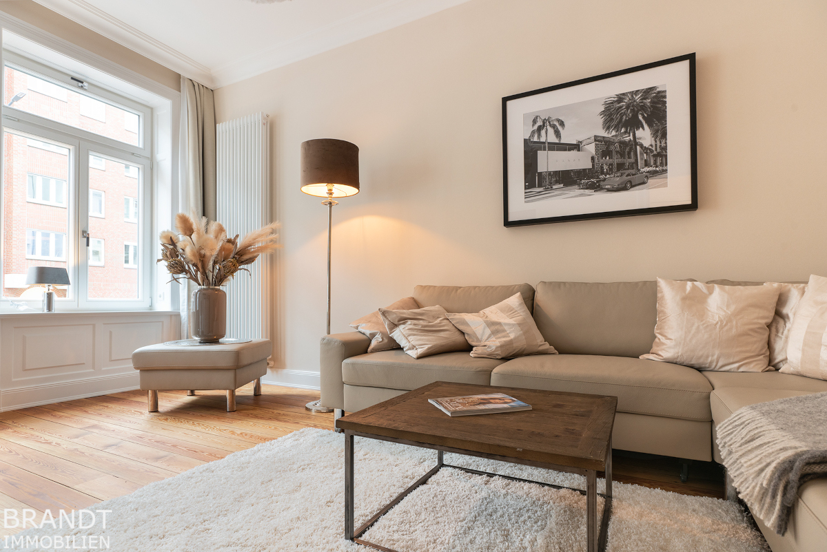 Sanierte und hochwertig möblierte Wohnung am Mühlenkamp in Hamburg-Winterhude! - Photo 2