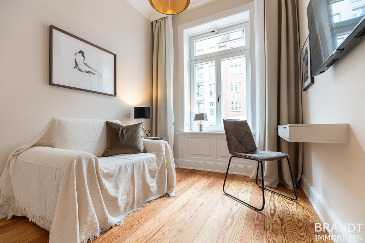 Sanierte und hochwertig möblierte Wohnung am Mühlenkamp in Hamburg-Winterhude! - Photo 4